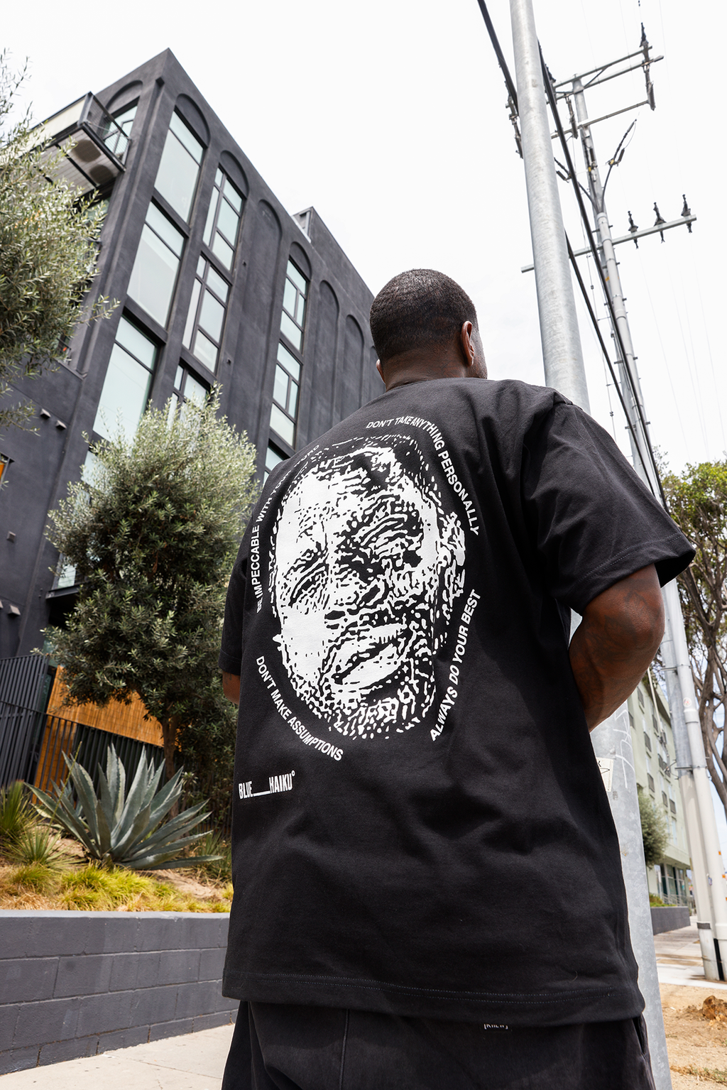 AGREEMENT TEE - BLACK